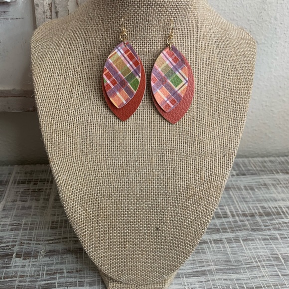Faux Leather Plaid Earrings - Picture 3 of 3